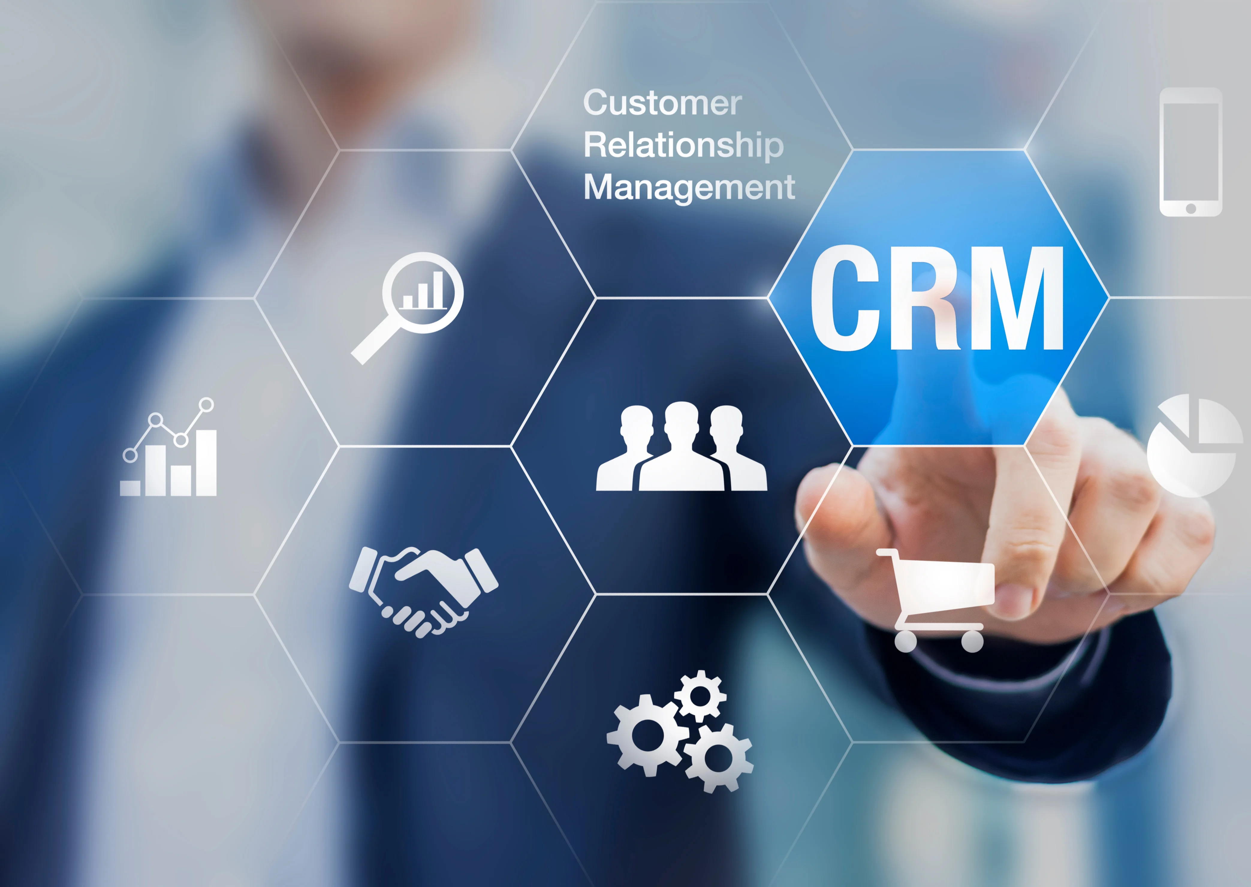 Hệ thống CRM - Chìa khóa để xây dựng mối quan hệ khách hàng bền vững