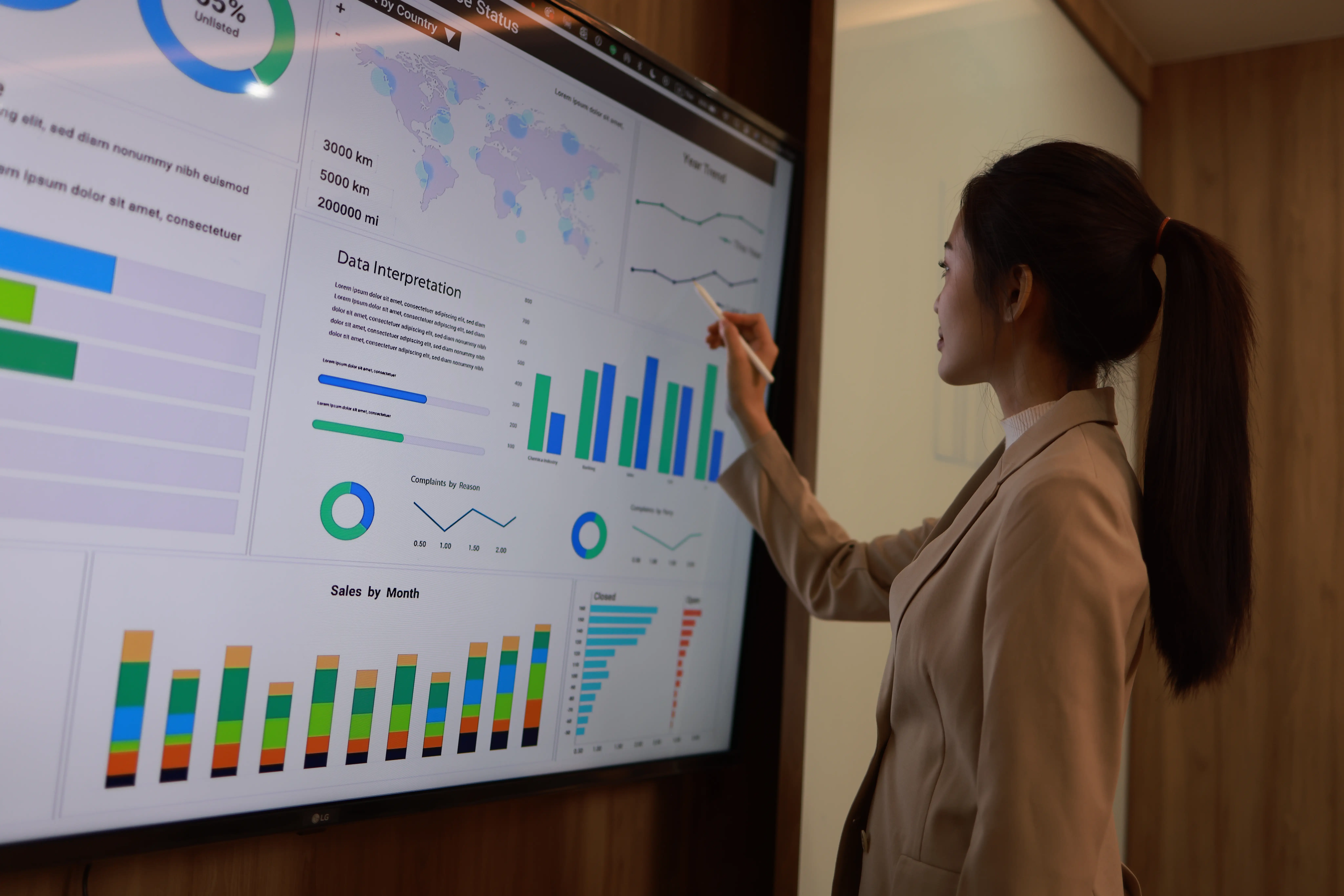 Hợp nhất dữ liệu từ nhiều nguồn